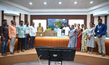 जिल्हा वार्षिक योजनेतून प्रशासनाला 'डिजिटल बळकटी'....पालकमंत्री नितेश राणे यांच्या हस्ते साहित्यांचे वितरण