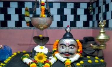 खा. नारायण राणे यांच्या वाढदिवसानिमित्त नेरूरात साकडे.....श्री देव कलेश्वर चरणी 'लघुरुद्र' अभिषेक