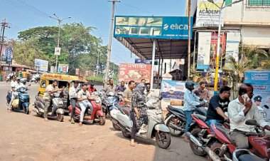 जिल्ह्यात पेट्रोलचा तुटवडा; नागरिक त्रस्त