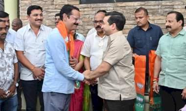 कणकवलीत ठाकरे सेनेला मोठा धक्का......२८ वर्षांचा निष्ठावान सचिन सावंत समर्थकांसह भाजपमध्ये