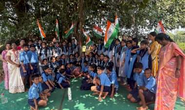 शिरोडा मिठागर सत्याग्रह स्मृती स्थळी शालेय विद्यार्थ्यांचा मानवंदना कार्यक्रम उत्साहात