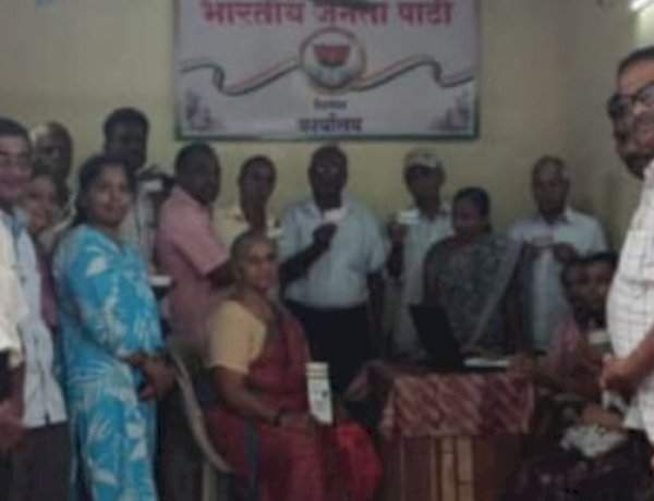 शिरोडा येथे आयुष्यमान वय वंदना नोंदणी, मोफत कार्ड वितरण शिबिराला उत्स्फूर्त प्रतिसाद