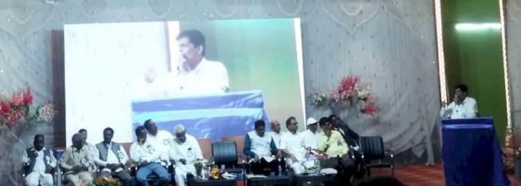 बौद्ध बांधवांनी धम्माप्रति जागरूक असणे गरजेचे : प्रा.प्रमोद जमदाडे.  कुडाळ येथे ६७ वा धम्मचक्र प्रवर्तन दिन उत्साहात साजरा.