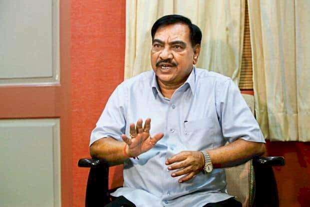 राष्ट्रवादीचे नेते एकनाथ खडसे यांना हृदयविकाराचा झटका.