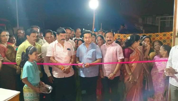 समीर नलावडे मित्रमंडळाची दिवाळी बाजार संकल्पना स्तुत्य : आम.नितेश राणे.  कणकवलीत दिवाळी बाजाराचा शुभारंभ.