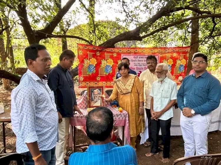 दिव्यांगांनी आपल्या हक्कांसाठी एकत्र येत आपली ताकद शासन प्रशासनाला दाखवावी : सुनील सावंत.  गोपुरी आश्रम येथे दिव्यांग दिनानिमित्त दिव्यांगांचा स्नेहमेळावा.