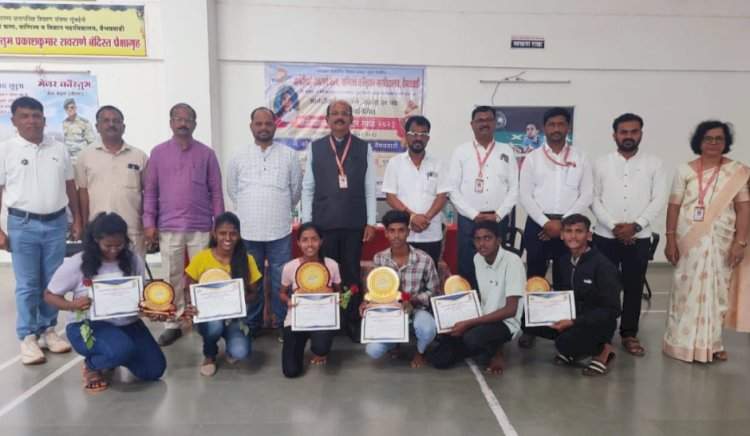 वैभववाडीत आनंदीबाई रावराणे स्मृतिदिनानिमित्त बॅडमिंटन स्पर्धा संपन्न.