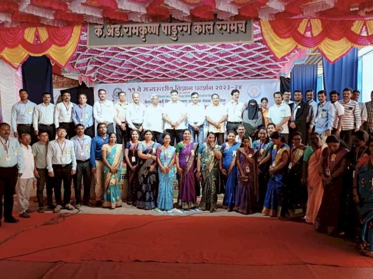 ५१ व्या सिंधुदुर्ग जिल्हास्तरीय विज्ञान प्रदर्शनाला आ.वैभव नाईक यांची उपस्थिती.  सिंधुदुर्ग जिल्हा परिषद शिक्षण विभागाच्या वतीने आयोजन.