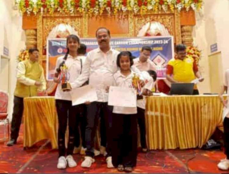 राज्य कॅरम स्पर्धेत ओरोस डॉन बॉस्को हायस्कूल च्या दिव्या राणे चे यश.