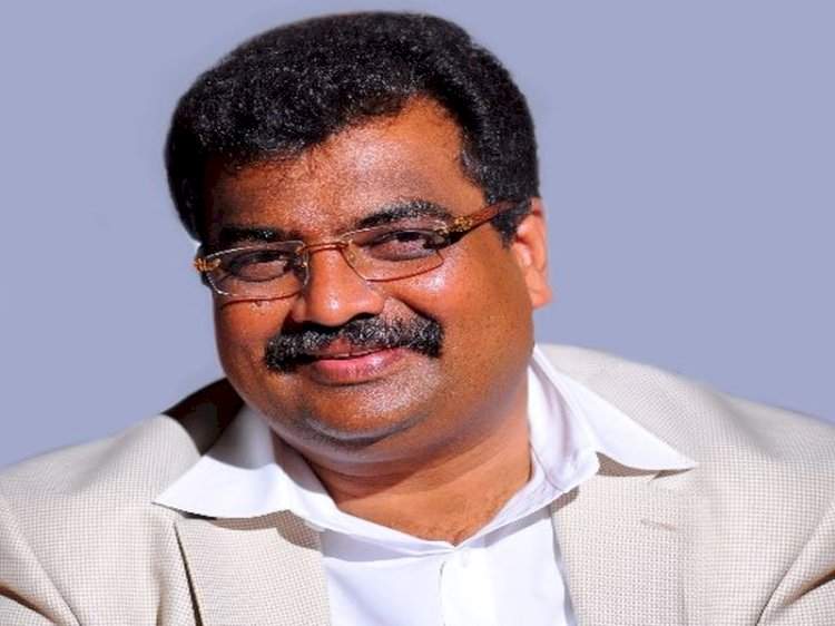 पालकमंत्री रविंद्र चव्हाण यांचा जिल्हा दौरा.