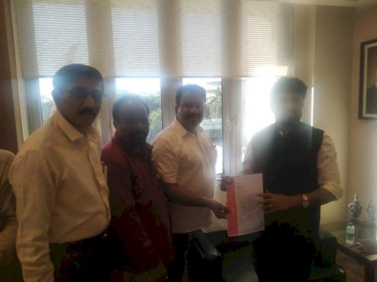 कोकणातील जल पर्यटन व्यावसायिकांच्या समस्या सोडविणेसाठी राज्य सरकार कटिबद्ध : बंदर मंत्री संजय बनसोडे.