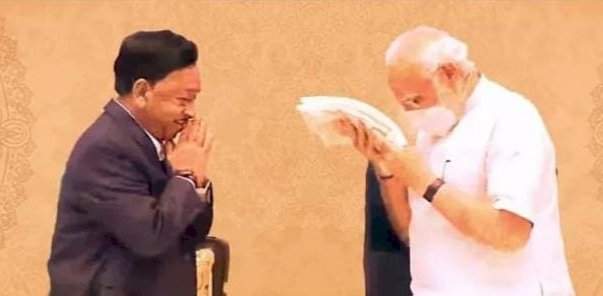 केंद्रीय मंत्री नारायण राणेंच्या वाढदिवसाचे औचित्य साधून पंतप्रधान नरेंद्र मोदी यांच्याकडून कौतुक.