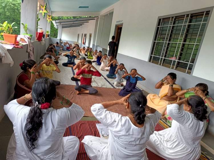 हातीव नं.१ शाळेत आंतरराष्ट्रीय योग दिन साजरा.
