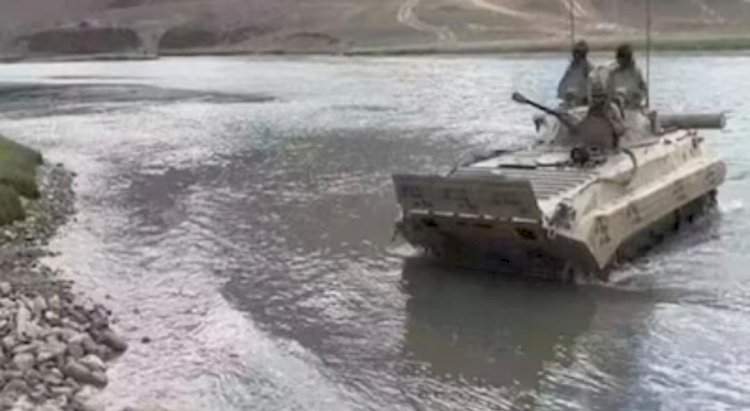 लडाखमध्ये नदी पार करताना भारतीय सैन्यदलाच्या रणगाड्याचा अपघात; ५ जवान शहीद.