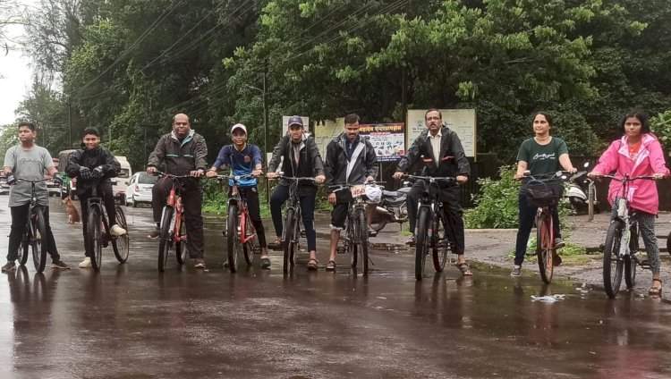 दापोलीत चार्टर्ड अकाउंटेंट सन्मानार्थ सायकल फेरी उत्साहात संपन्न.