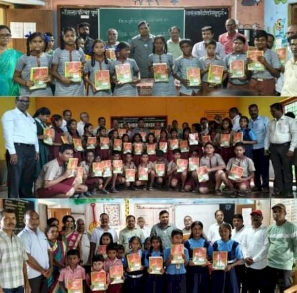 तळवडे जिल्हा परिषद मधील विद्यार्थ्यांना संदीप गावडे यांच्या माध्यमातून मोफत शैक्षणिक साहित्याचे वाटप.