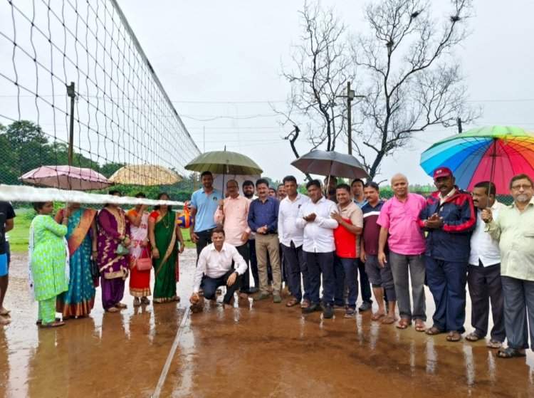 वेंगुर्ला येथे विविध सामाजिक उपक्रमांनी शालेय शिक्षण मंत्री दीपक केसरकर यांचा वाढदिवस साजरा.