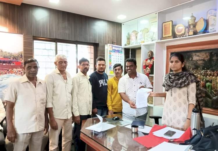 युवक काँग्रेस जिल्हाध्यक्ष किरण टेंबुलकर १५ ऑगस्टला बसणार उपोषणाला.  किंजवडे खालचीवाडी बाईतवाडी कदमवाडी जोडणाऱ्या साकवाचा प्रस्ताव तीन वर्षे धुळखात.