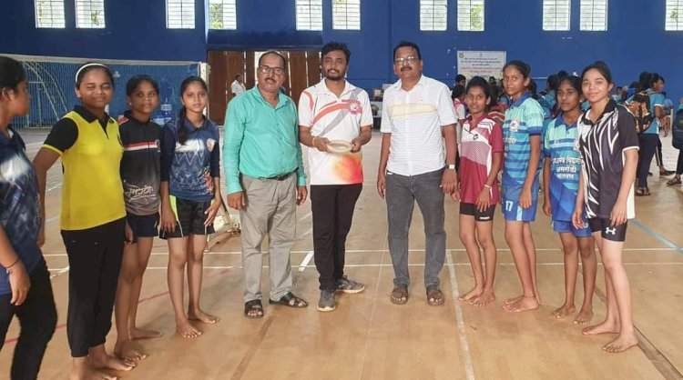 जिल्हास्तरीय टेनीकॉइट स्पर्धेत असरोंडी हायस्कूलचे उल्लेखनीय यश.