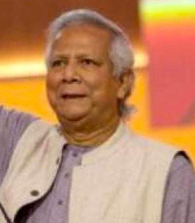 बांगलादेशमध्ये अंतरिम सरकार स्थापन; मोहम्मद युनूस यांनी सरकारचे प्रमुख म्हणून घेतली शपथ.