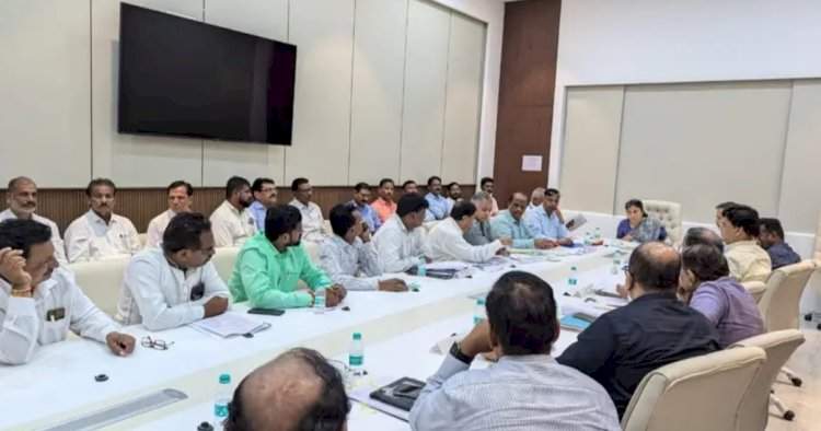 महाराष्ट्र कंत्राटी वीज कामगार संघाचा ऊर्जामंत्री यांच्या निवासस्थानावर २४ ऑगस्टला मोर्चाचा निर्धार.