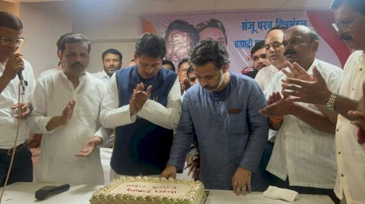 सावंतवाडी येथे आमदार निलेश राणे यांचा वाढदिवस साजरा