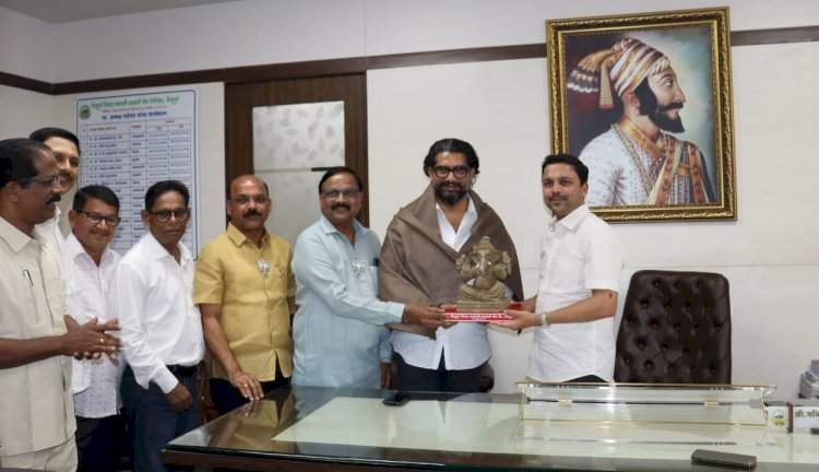 सिंधुदुर्ग जिल्हा बँक प्रधान कार्यालयास मंत्री शिवेंद्रसिंहराजे भोसले यांची भेट.......मनीष दळवी यांनी केले स्वागत