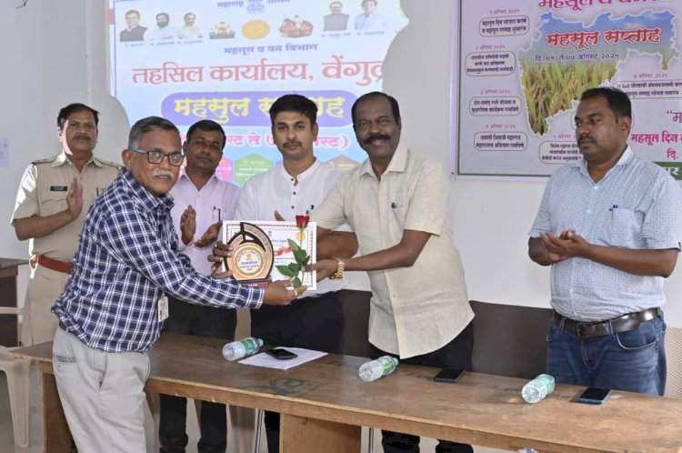 मधुसूदन मेस्त्री यांचा उत्कृष्ट पोलीस पाटील म्हणून सन्मान