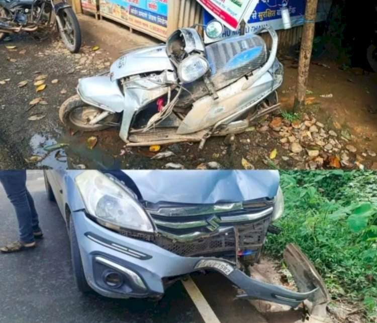 माडखोल येथे इर्टिगा आणि दुचाकीमध्ये अपघात