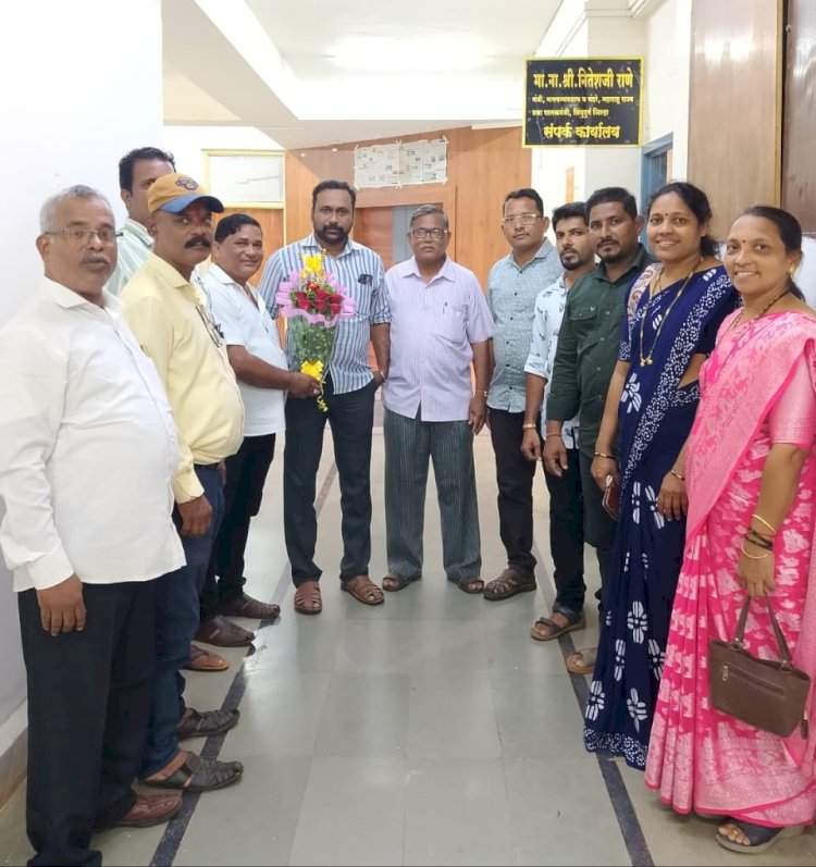 जिल्हाधिकारी तृप्ती धोडमिसे यांची पोलीस पाटील संघटनेने घेतली सदिच्छा भेट