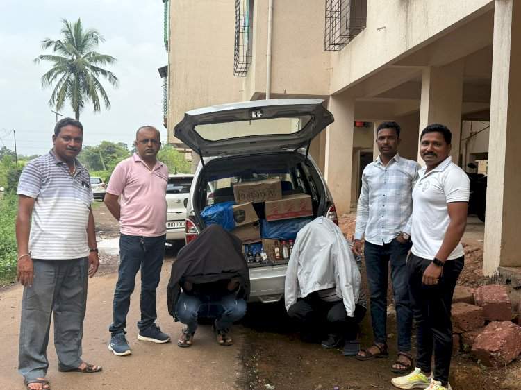 झाराप येथे अवैध दारू वाहतुकीवर कारवाई.....दोन जण ताब्यात