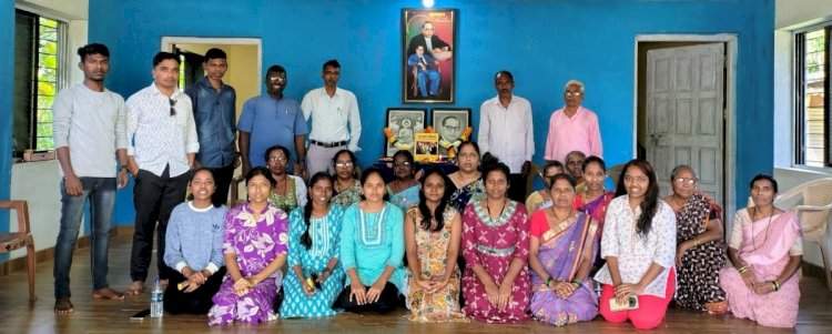 इन्सुली -रमाईनगर समाज मंदिरात संविधान दिन साजरा