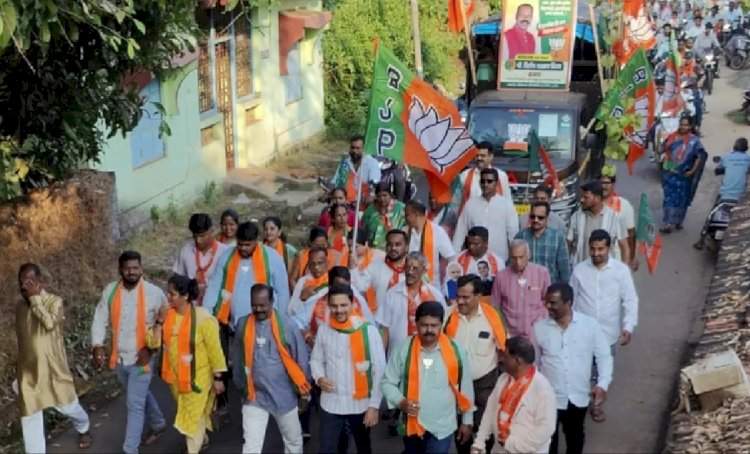 वेंगुर्ला येथे भाजपाची भव्य रॅली