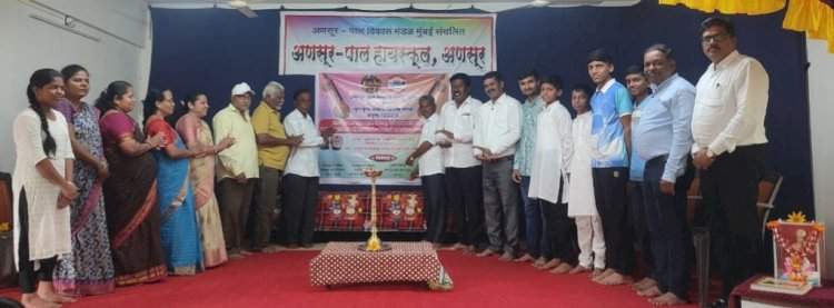 अणसूर-पाल हायस्कूल येथे गुरुकुल संगीत प्रशिक्षण वर्गाचे शानदार उद्घाटन