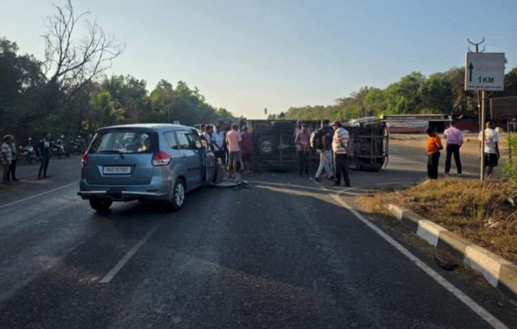 मुंबई-गोवा महामार्गावर बोलेरो आणि कारमध्ये अपघात...