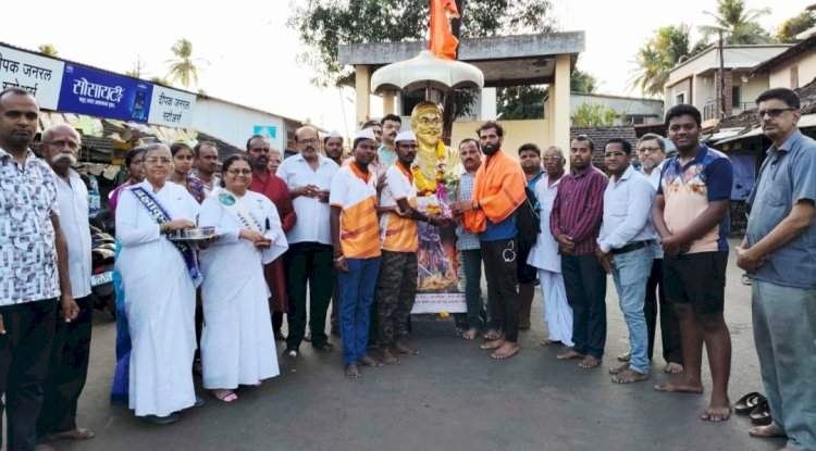 ३५० गडकिल्ले सायकलवर स्वार होऊन पादाक्रांत करण्यासाठी निघालेल्या रणवीर सिंगचा वेंगुर्लेत सत्कार