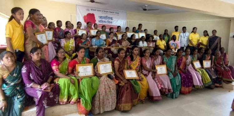 कोकण संस्थेच्या वतीने माणगाव येथील कर्तृत्ववान महिलांचा गौरव