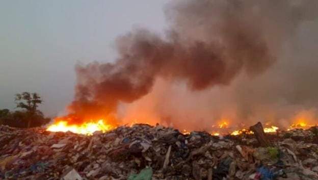 कणकवली घनकचरा प्रकल्पात प्लास्टिक साठ्याला लागली आग