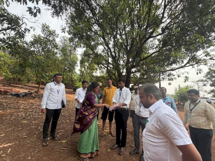 जिल्हाधिकारी तृप्ती धोडमिसे यांचा वैभववाडी दौरा.....जनगणना, आरोग्य व शेती नुकसानीचा घेतला आढावा