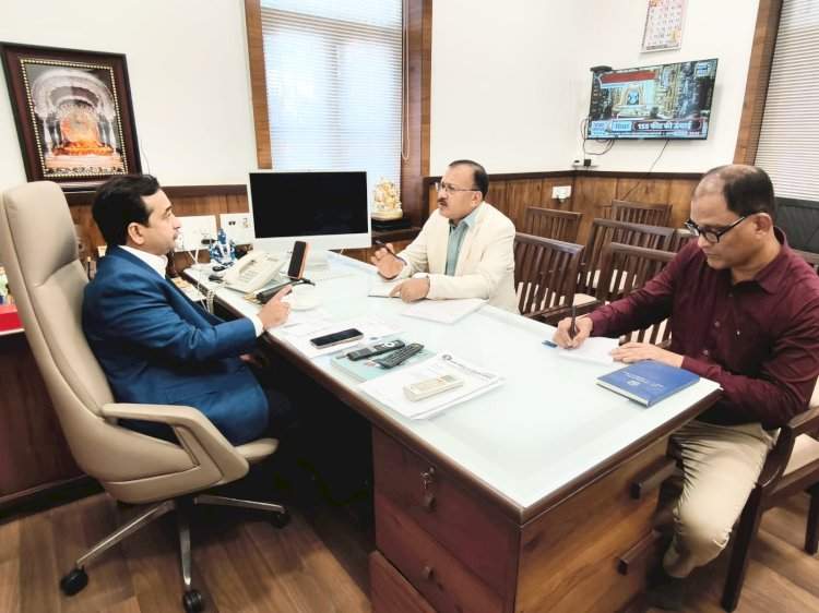 कोकण रेल्वे प्रकल्पातील प्रलंबित प्रकल्प बाधितांना रोजगारात प्राधान्य द्या.....मंत्री नितेश राणे यांचे रेल्वे प्रशासनाला निर्देश