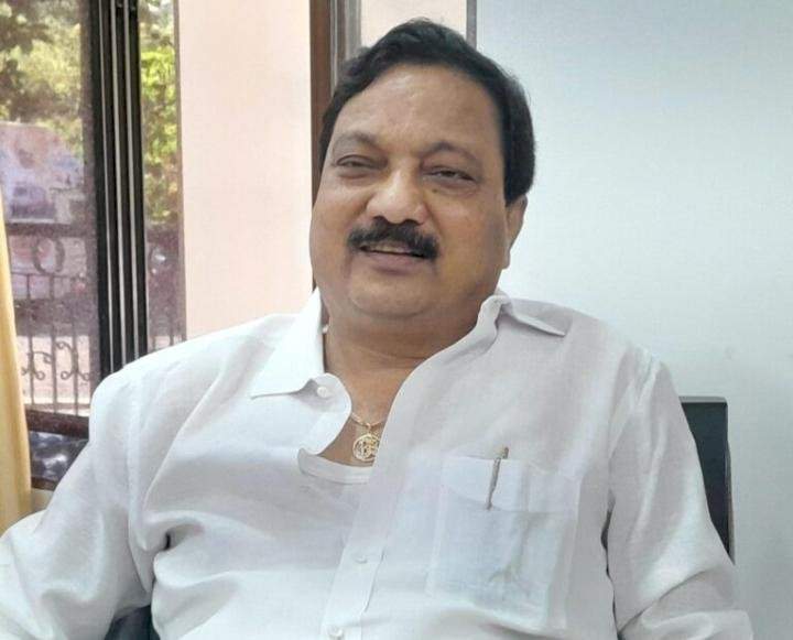 लाडकी बहीण योजनेच्या नावाखाली महिलांची फसवणूक - परशूराम उपरकर