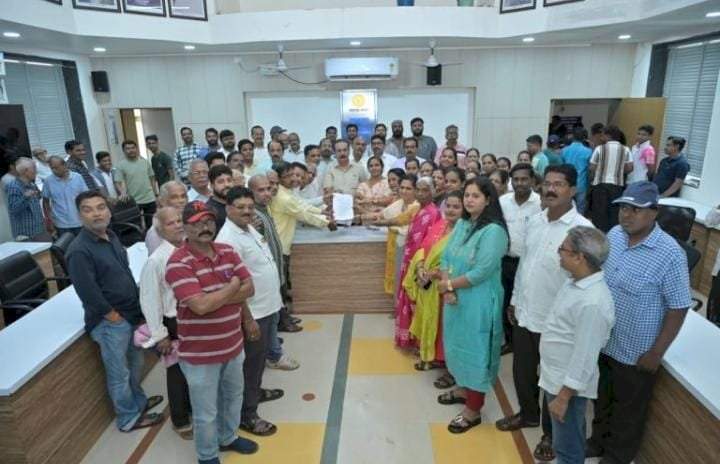 मालवण शहरातील देऊळवाडा सोमवार बाजार बंद करण्यास नागरिकांचा ठाम विरोध