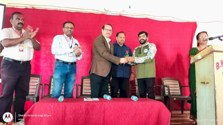 रोटरी आणि खर्डेकर महाविद्यालयाच्या संयुक्त विद्यमाने ‘सर्प : समज, गैरसमज आणि संवर्धन’ कार्यशाळा.....सर्पमित्र महेश राऊळ यांचे विद्यार्थ्यांना आवाहन