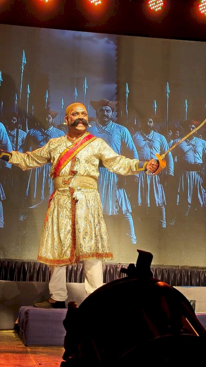 ‘शिवराज भूषण’ नाटकात विनोद राणेंचा बाजीप्रभू देशपांडे दमदार; राज्यस्तरीय कलारत्न पुरस्कारासाठी निवड