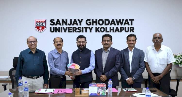 युवराज लखमसावंत भोंसले यांची संजय घोडावत युनिव्हर्सिटीच्या गव्हर्निंग कौन्सिल सदस्यपदी निवड