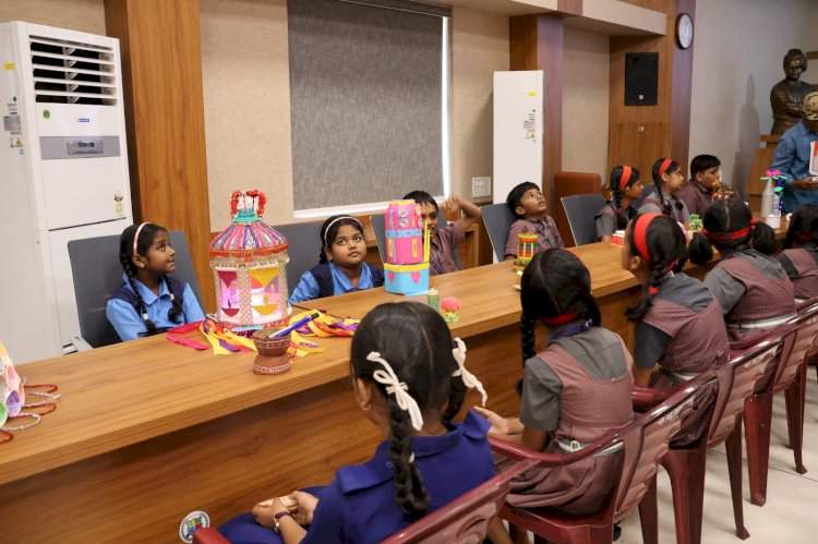 वेंगुर्लेत 'कचऱ्यातून कलाकृती' स्पर्धेला विद्यार्थ्यांचा उत्स्फूर्त प्रतिसाद