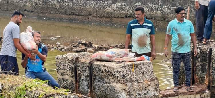 वेंगुर्ला नगरपरिषदेच्यावतीने लोकसहभागातून वनराई बंधारा पूर्ण...